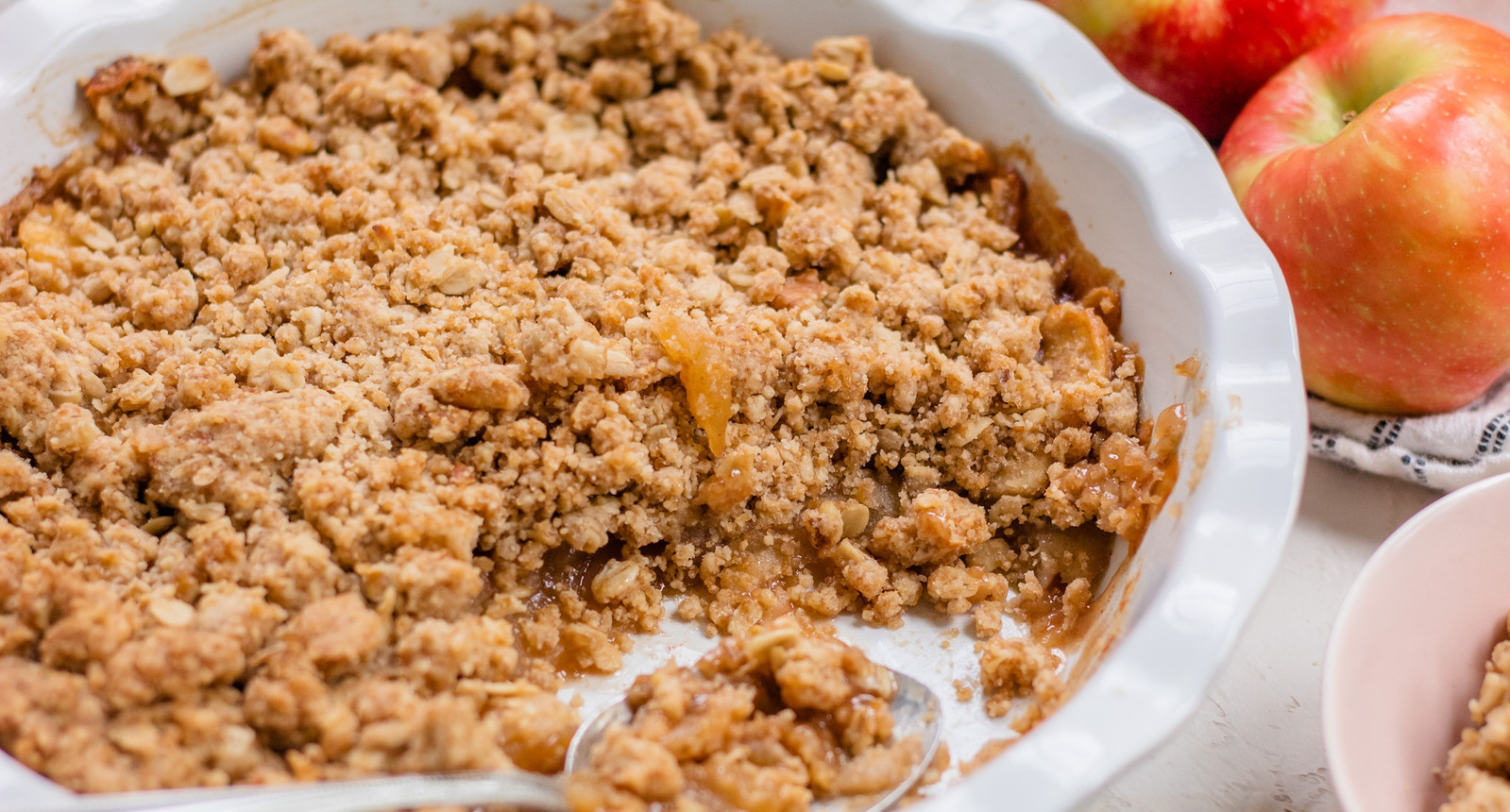 Classic American Apple Crisp