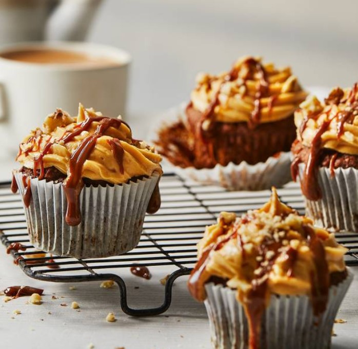 English Sticky Toffee Cupcakes