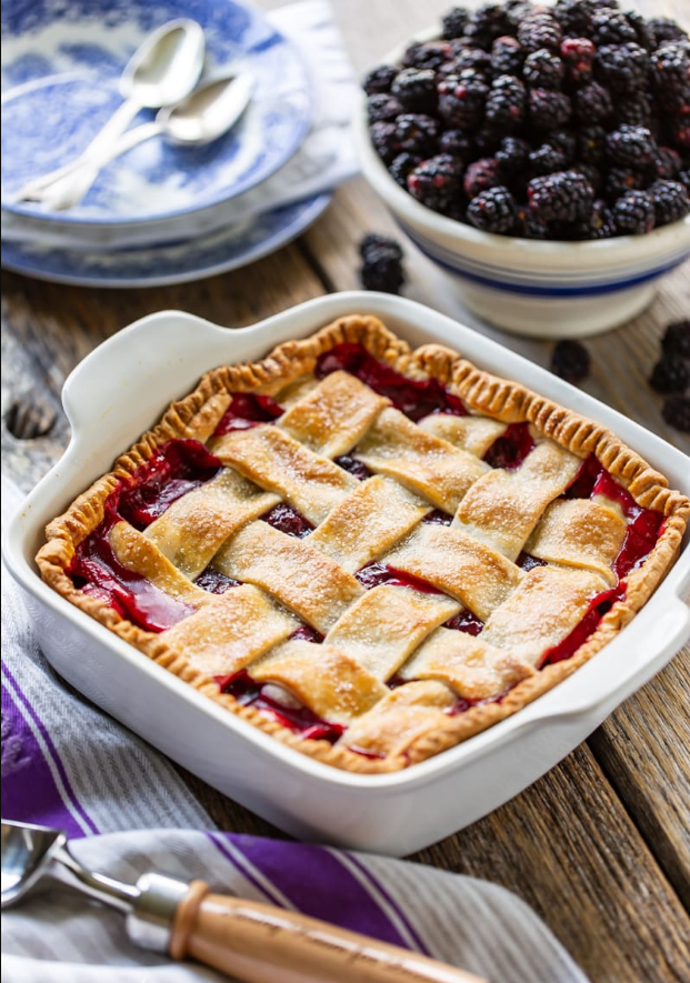 Delectable Blackberry Cobbler