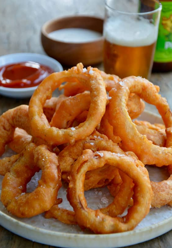 Crispy Beer-Battered Onion Rings