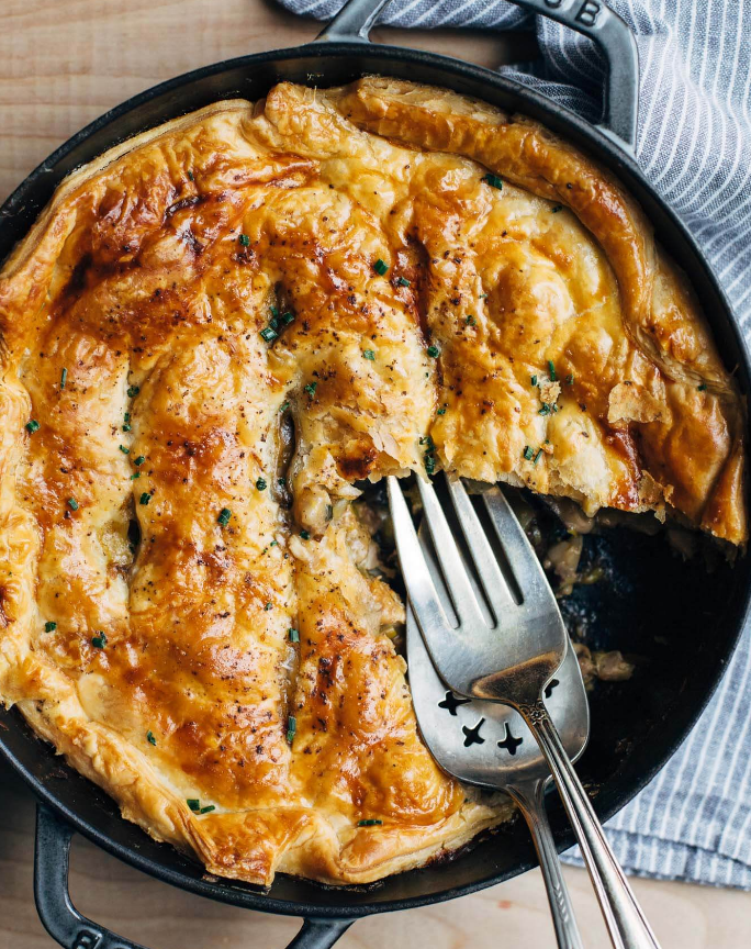 Flavorful Chicken and Leek Pie