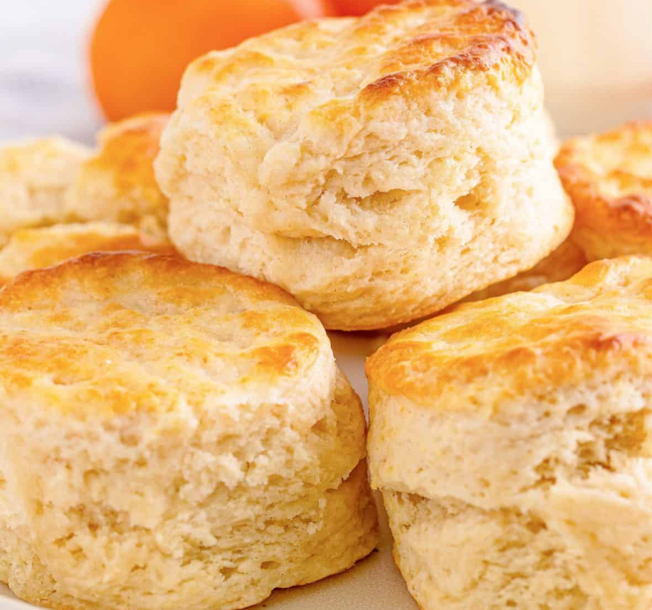 Homemade Buttermilk Biscuits 