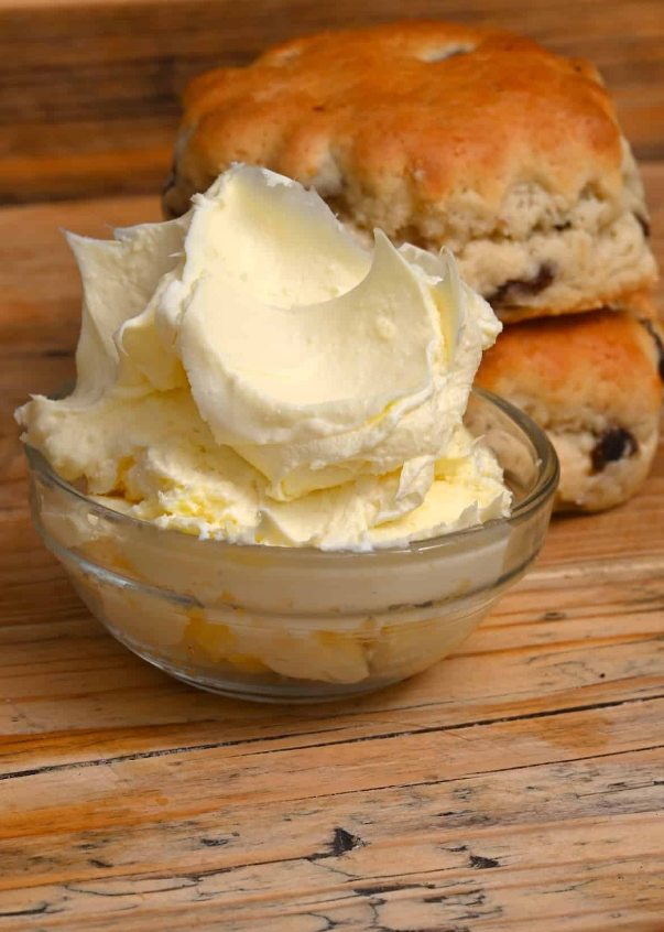 Rich and Creamy Clotted Cream