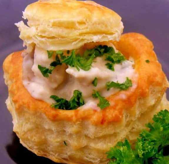 Savory Chicken and Mushroom Vol-au-Vent