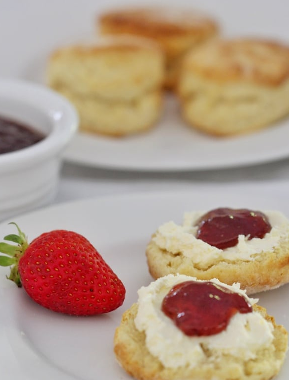 Traditional English Scone